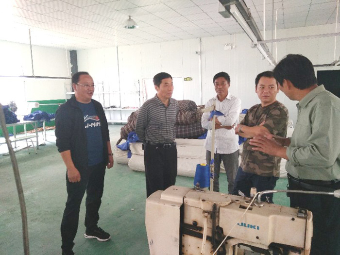 县委常委、组织部长何玉明到褚庙乡检查指导工作 县委常委、组织部长何玉明到褚庙乡检查指导工作