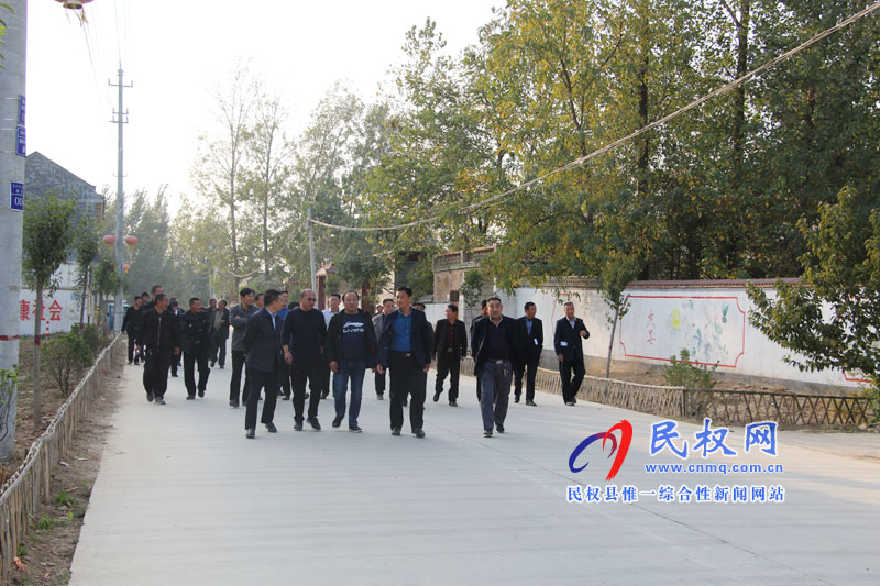 褚庙乡:观摩找差距 点评促成效 褚庙乡:观摩找差距 点评促成效