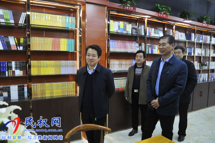 新华书店新门市开业市民看书休闲又添好去处 新华书店新门市开业市民看书休闲又添好去处