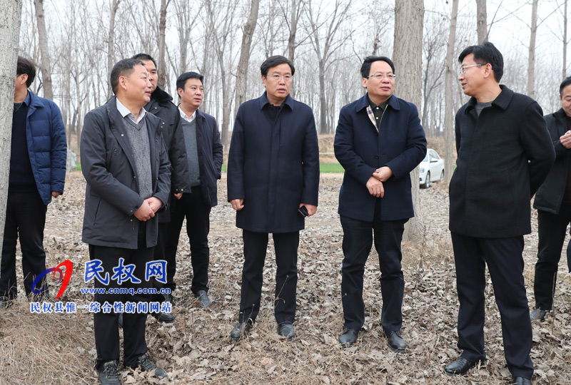 县委书记姬脉常调研城区水系规划建设情况 县委书记姬脉常调研城区水系规划建设情况