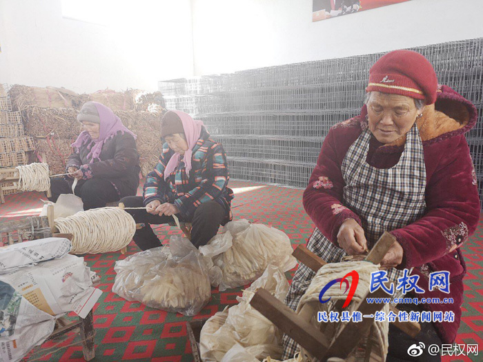 老颜集乡:手工艺品扶贫车间 编织美好幸福生活 老颜集乡:手工艺品扶贫车间 编织美好幸福生活