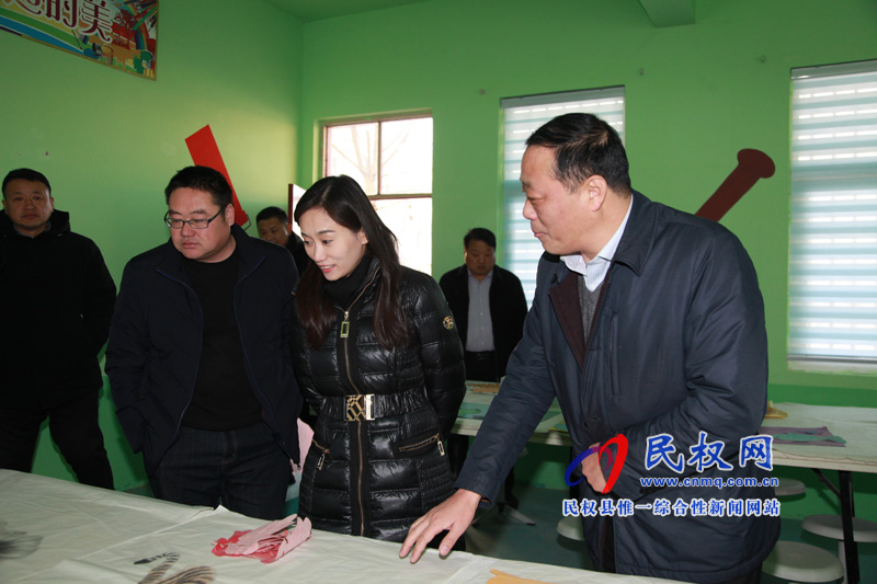 我县举行中小学学校管理巡查活动 我县举行中小学学校管理巡查活动