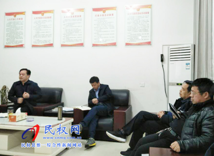我县各乡镇(街道办)传达贯彻全县脱贫攻坚第七次调度会议精神 我县各乡镇(街道办)传达贯彻全县脱贫攻坚第七次调度会议精神