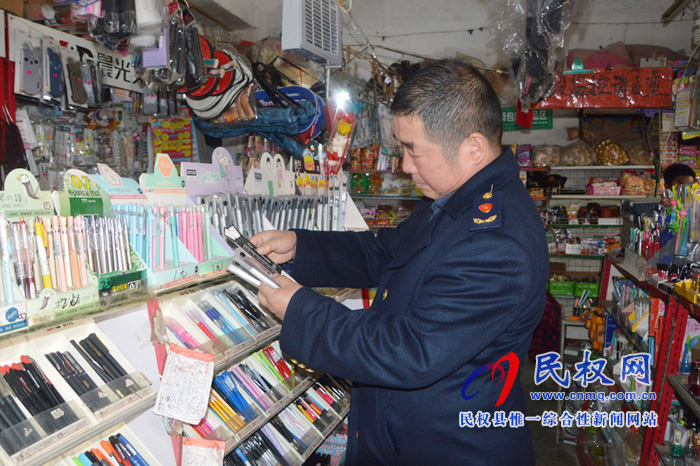 县工商质监局积极开展新学期校园周边整治 县工商质监局积极开展新学期校园周边整治