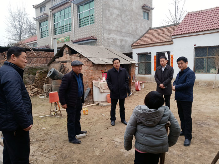 县委书记姬脉常到我县部分乡镇调研脱贫攻坚工作 县委书记姬脉常到我县部分乡镇调研脱贫攻坚工作