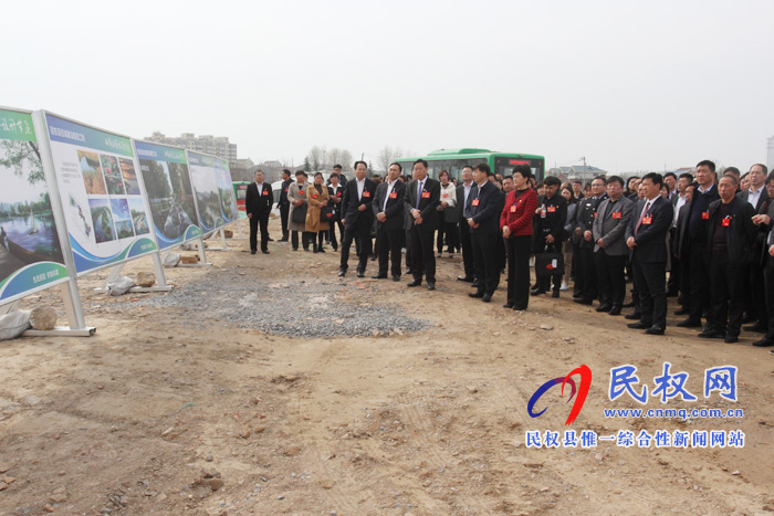 县人大代表集中视察我县重点项目建设 县人大代表集中视察我县重点项目建设