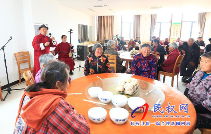 绿洲办事处吴庄村日间照料中心成了老人们的幸福院