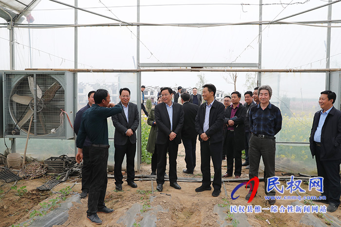 省财政厅巡视员庞学孟莅民调研 省财政厅巡视员庞学孟莅民调研