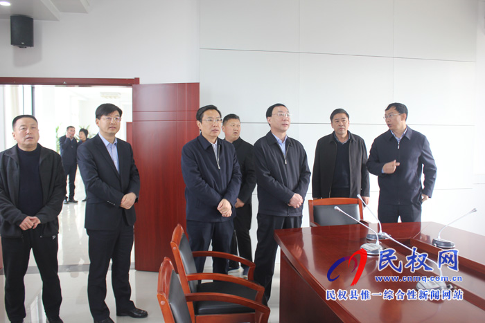 市委常委、市纪委书记楚耀华到我县调研纪检监察和脱贫攻坚工作 市委常委、市纪委书记楚耀华到我县调研纪检监察和脱贫攻坚工作