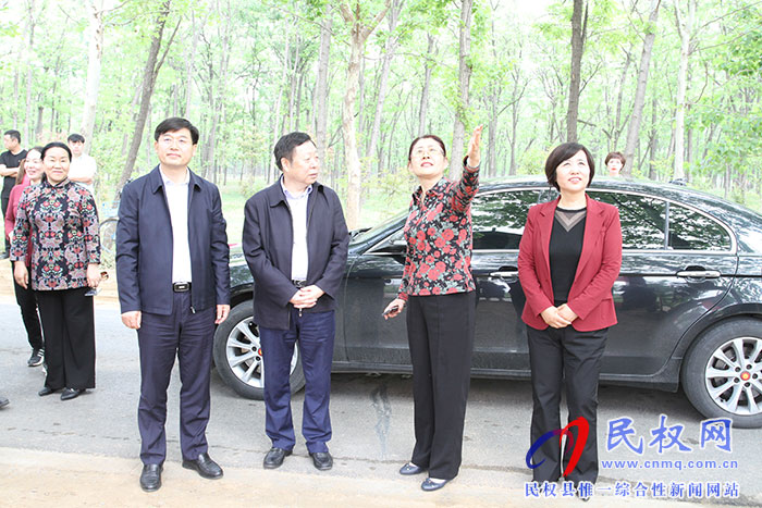 民革省委主委、省政协副主席李英杰莅民参加“共植同心林 共圆中国梦”活动 民革省委主委、省政协副主席李英杰莅民参加“共植同心林 共圆中国梦”活动