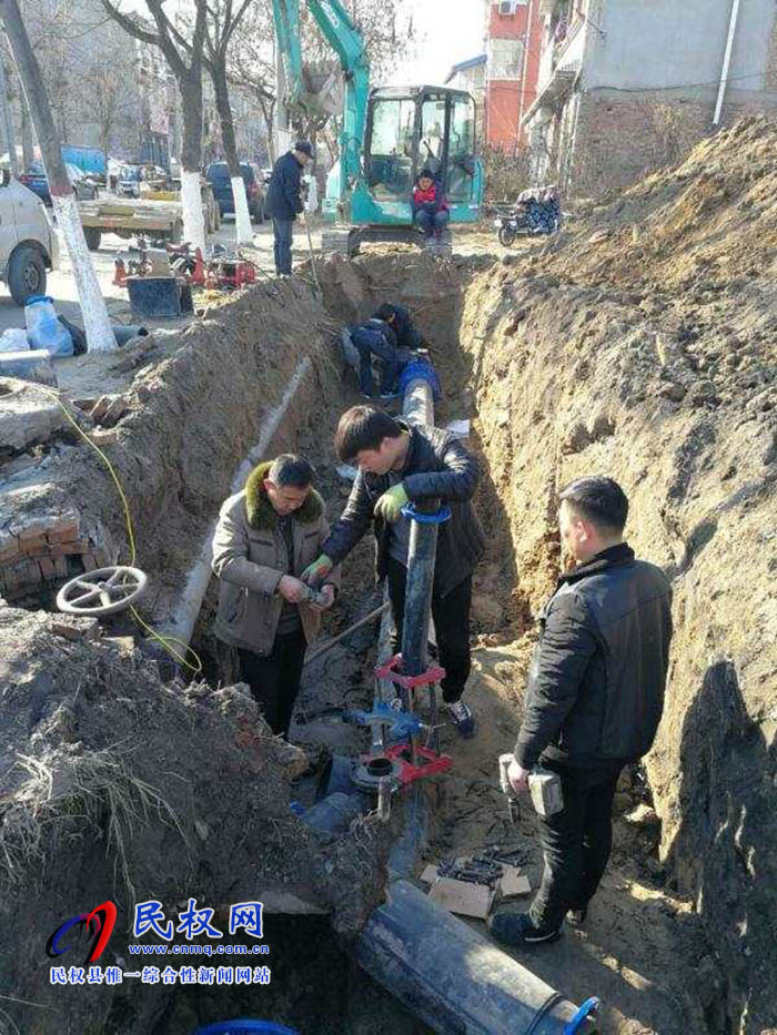 县住建局水务以扎实工作基石,提高“中梗阻”亮剑“群众身边腐败”专项治理活动成效 县住建局水务以扎实工作基石,提高“中梗阻”亮剑“群众身边腐败”专项治理活动成效