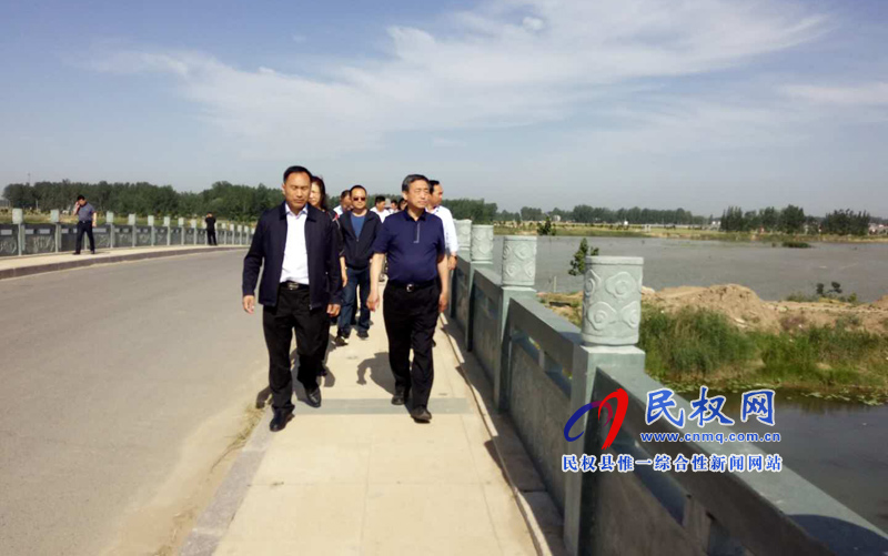 国家湿地公园国家评估验收组一行莅临我县 国家湿地公园国家评估验收组一行莅临我县