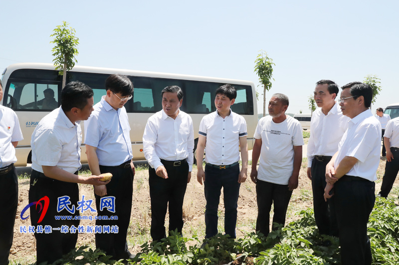副省长武国定莅民调研粮食安全和脱贫攻坚工作 副省长武国定莅民调研粮食安全和脱贫攻坚工作