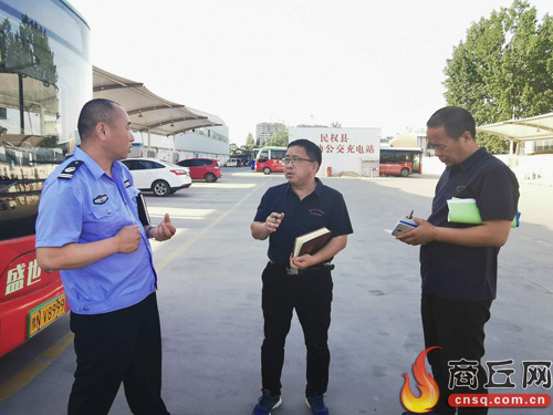 记录沧桑巨变 报道辉煌成就——商丘报业全媒体大型主题采访二分团民权采访掠影