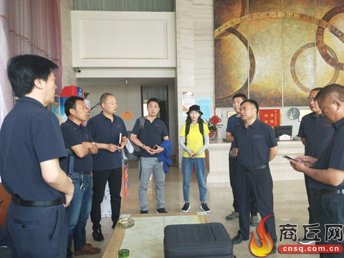 记录沧桑巨变 报道辉煌成就——商丘报业全媒体大型主题采访二分团民权采访掠影