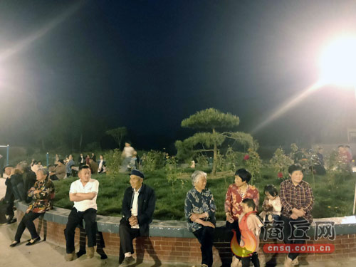 民权县老颜集乡吕花园村:百姓大舞台“舞”出幸福来 民权县老颜集乡吕花园村:百姓大舞台“舞”出幸福来
