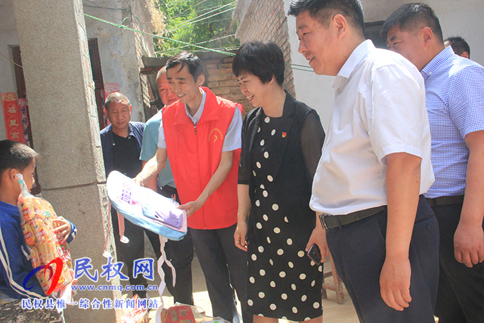 商丘市委机要保密局心系贫困儿童 六一帮扶送温暖 商丘市委机要保密局心系贫困儿童 六一帮扶送温暖