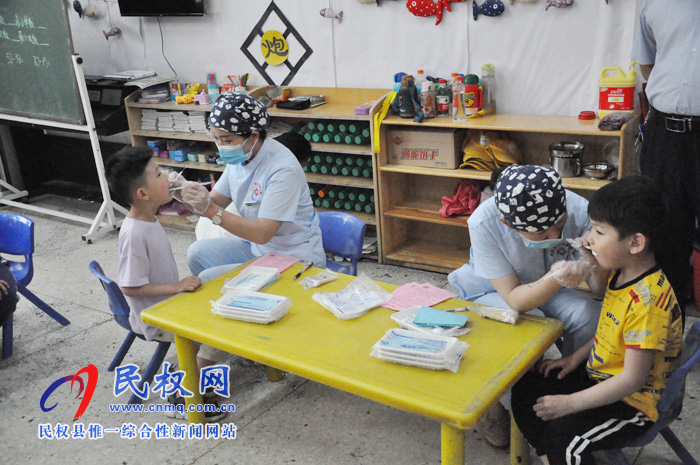 县政协开展关爱儿童口腔健康宣传活动 县政协开展关爱儿童口腔健康宣传活动