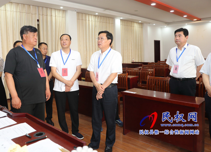 市人大常委会副主任、县委书记姬脉常带队巡视高考工作 市人大常委会副主任、县委书记姬脉常带队巡视高考工作