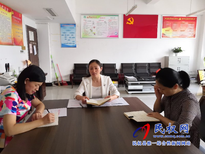 我县各单位、各乡镇(街道办)传达贯彻全县脱贫攻坚推进会精神 我县各单位、各乡镇(街道办)传达贯彻全县脱贫攻坚推进会精神