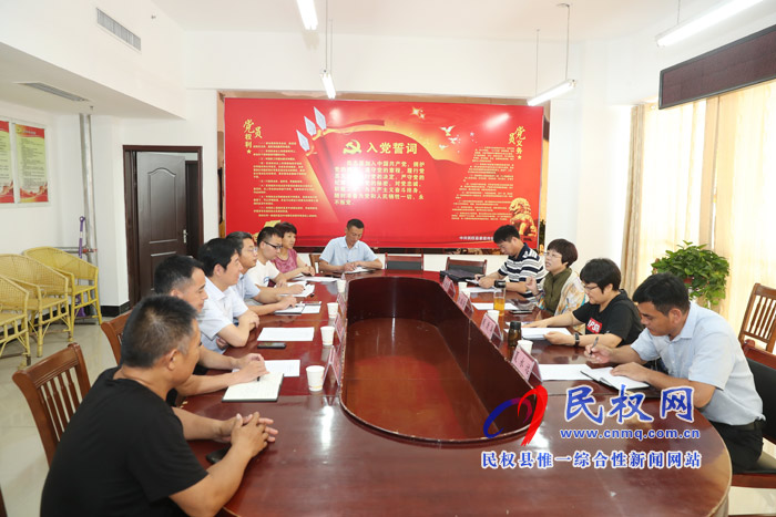 市委宣传部副部长、市新闻出版局局长刘瑞芳到我县调研 市委宣传部副部长、市新闻出版局局长刘瑞芳到我县调研