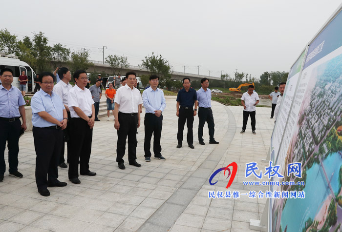全市百城提质观摩团莅临我县 全市百城提质观摩团莅临我县