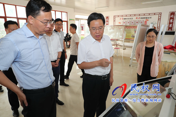 市人大常委会副主任、县委书记姬脉常调研村务监督委员会工作开展情况 市人大常委会副主任、县委书记姬脉常调研村务监督委员会工作开展情况