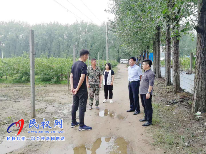 民权县农业农村局副局长李超到生产经营主体检查安全生产情况 民权县农业农村局副局长李超到生产经营主体检查安全生产情况