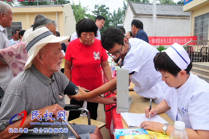 民权：“四下乡”惠民暖人心