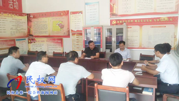 县委常委、纪委书记、监察委主任张亚光到胡集乡调研软弱涣散党组织遍访排查工作 县委常委、纪委书记、监察委主任张亚光到胡集乡调研软弱涣散党组织遍访排查工作