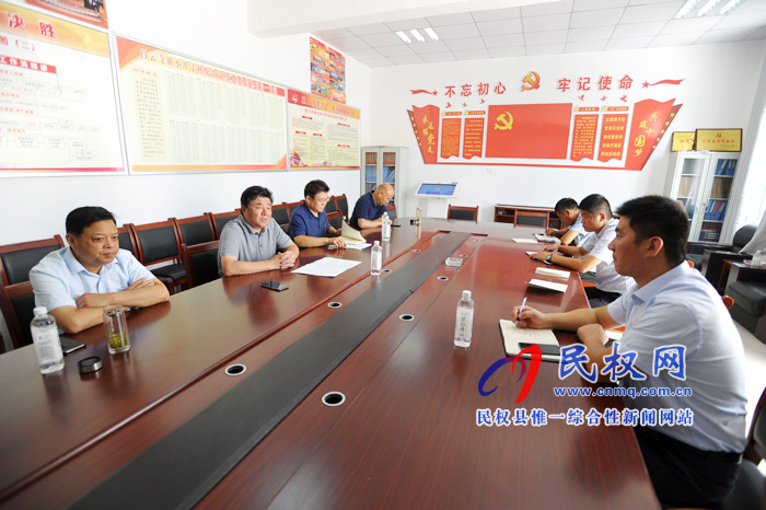 市人大常委会副主任、市总工会主席刘沛到民权县白云寺镇小浑子村开展“三·五”基层工作日活动 市人大常委会副主任、市总工会主席刘沛到民权县白云寺镇小浑子村开展“三·五”基层工作日活动