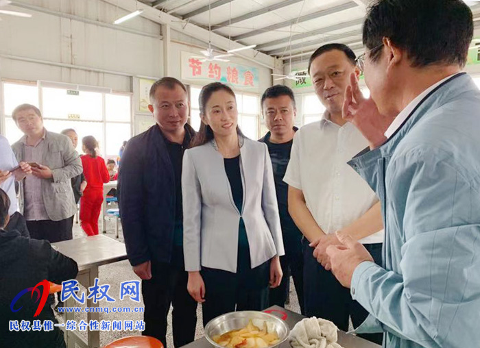 副县长朱琳检查我县校园安全工作 副县长朱琳检查我县校园安全工作