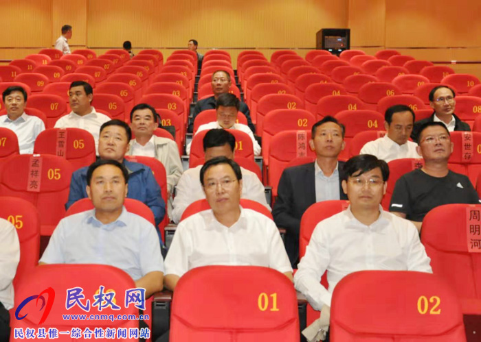 我县组织观看红色教育片《建党伟业》 我县组织观看红色教育片《建党伟业》