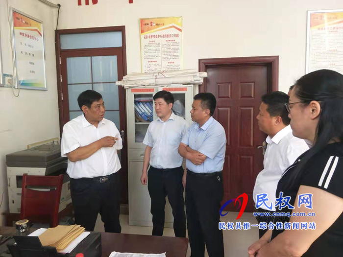市农业农村局局长海继增莅民督导检查秸秆禁烧、农村人居环境改善工作 市农业农村局局长海继增莅民督导检查秸秆禁烧、农村人居环境改善工作