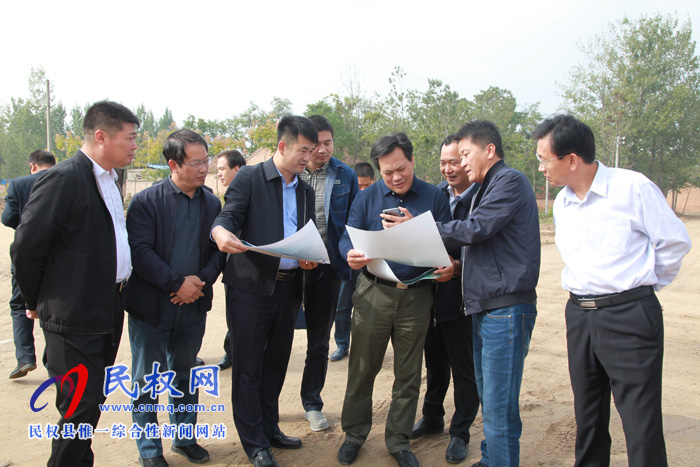 副县长孟祥亮到双塔镇召开秣坡红色教育基地建设现场办公会 副县长孟祥亮到双塔镇召开秣坡红色教育基地建设现场办公会