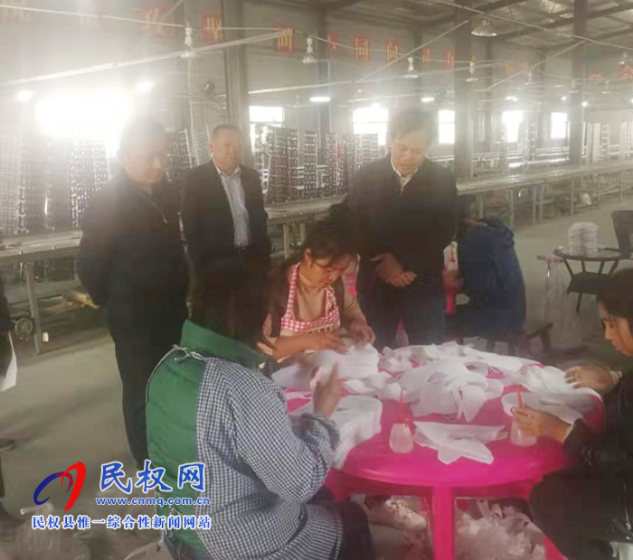 副县长孟祥亮深入伯党乡调研扶贫车间 副县长孟祥亮深入伯党乡调研扶贫车间