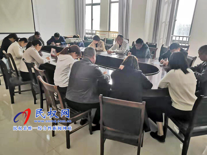 县农机服务中心组织党员干部开展“不忘初心、牢记使命”主题教育专题测试 县农机服务中心组织党员干部开展“不忘初心、牢记使命”主题教育专题测试