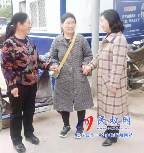 财政党员志愿者:帮助走失老人找到回家的路 财政党员志愿者:帮助走失老人找到回家的路