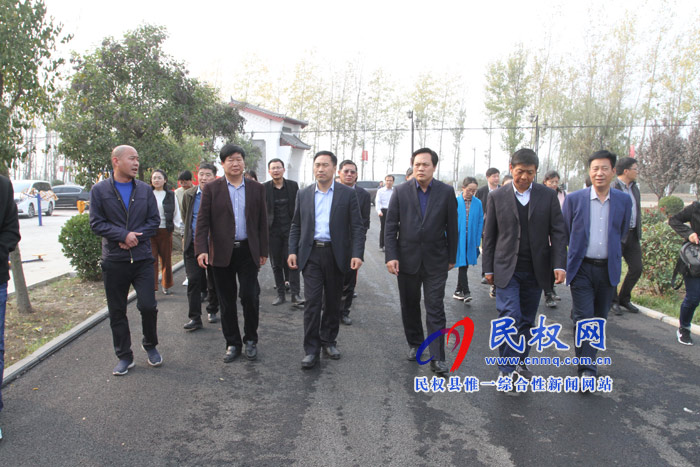 商丘市社科联和农业农村局一行莅民调研乡村振兴工作 商丘市社科联和农业农村局一行莅民调研乡村振兴工作