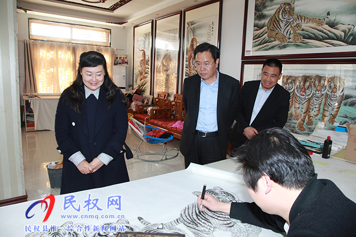 中央党校经济学部副主任曹立莅临我县 中央党校经济学部副主任曹立莅临我县
