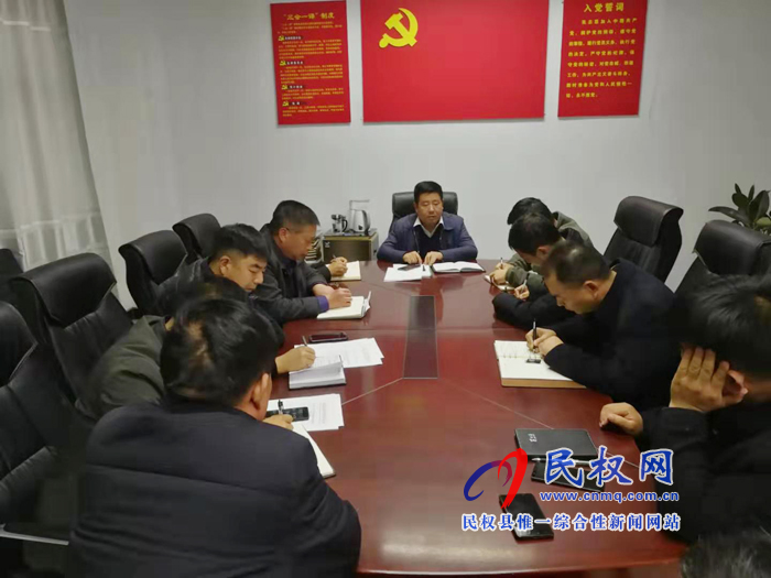 我县各乡镇(街道办)县直单位迅速传达落实全县脱贫攻坚推进会议精神 我县各乡镇(街道办)县直单位迅速传达落实全县脱贫攻坚推进会议精神