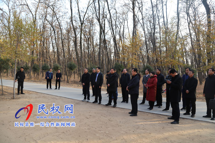 市委宣传部全体党员干部到我县申甘林带开展“不忘初心 牢记使命”主题教育和主题党日活动 市委宣传部全体党员干部到我县申甘林带开展“不忘初心 牢记使命”主题教育和主题党日活动