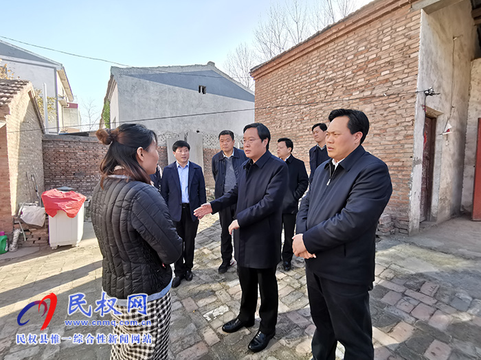 市人大常委会副主任、县委书记姬脉常督导检查农村人居环境改善工作 市人大常委会副主任、县委书记姬脉常督导检查农村人居环境改善工作
