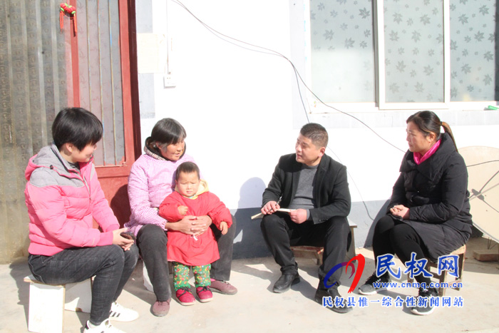 花园乡纪委:干部“沉”下去 群众“很”满意 花园乡纪委:干部“沉”下去 群众“很”满意
