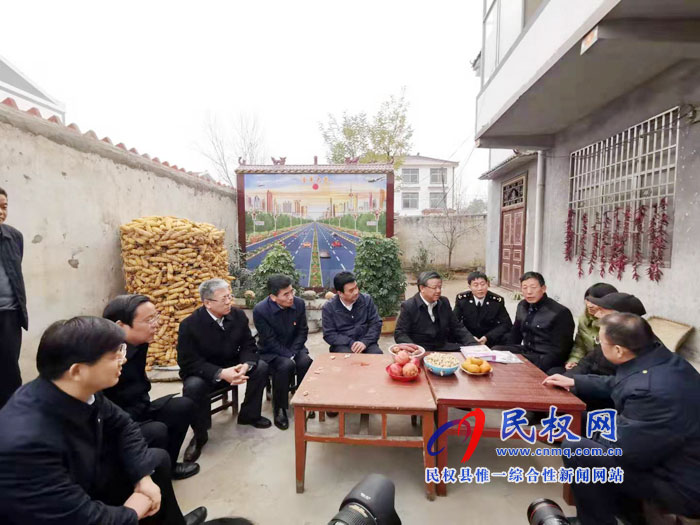 海关总署署长、党委书记倪岳峰到我县调研扶贫工作 海关总署署长、党委书记倪岳峰到我县调研扶贫工作