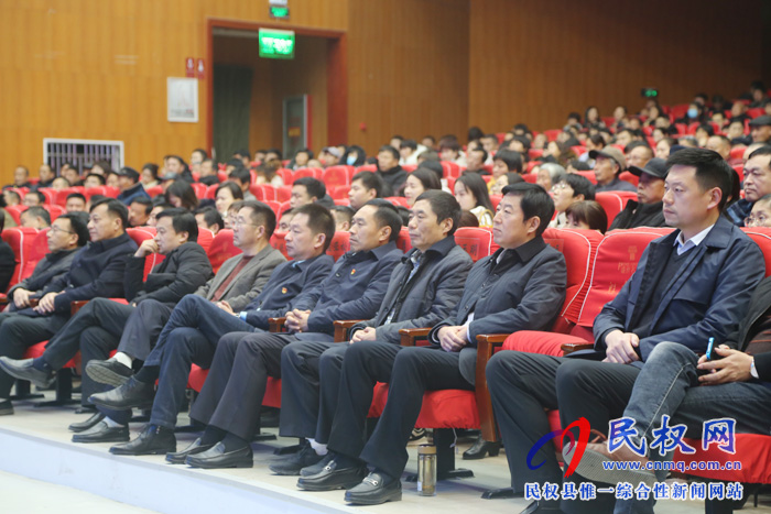 红色豫剧《小推车》在民权精彩上演