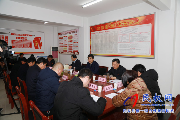 市委书记王战营到我县绿洲街道办事处吴庄村开展“三·五”基层工作日活动 市委书记王战营到我县绿洲街道办事处吴庄村开展“三·五”基层工作日活动