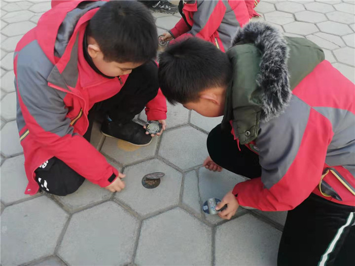 民权县第三小学开展大课间趣味游戏运动丰富校园生活 民权县第三小学开展大课间趣味游戏运动丰富校园生活