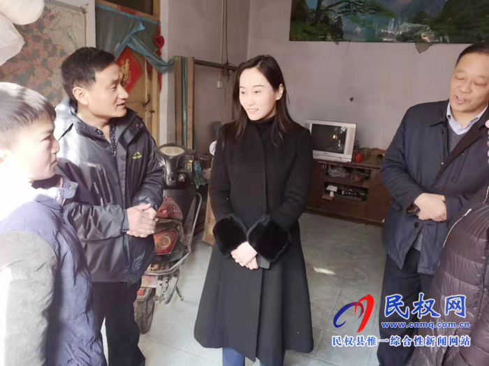 副县长朱琳看望慰问贫困残障儿童 副县长朱琳看望慰问贫困残障儿童