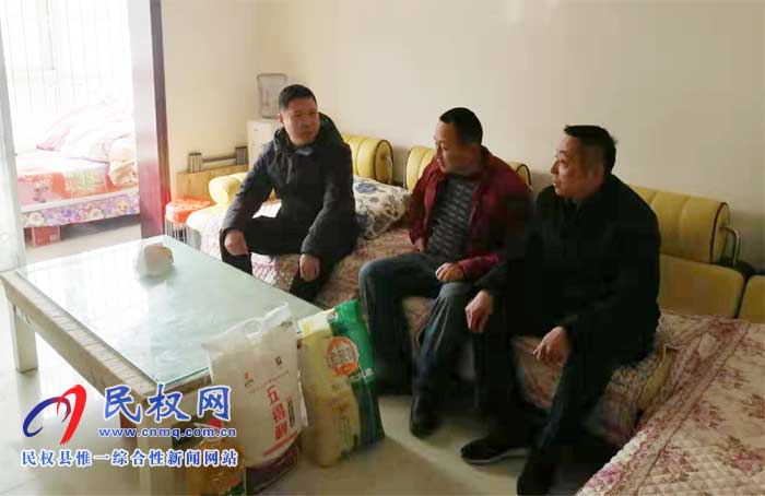民权县道路运输服务中心开展走访慰问“身边好人”活动 民权县道路运输服务中心开展走访慰问“身边好人”活动